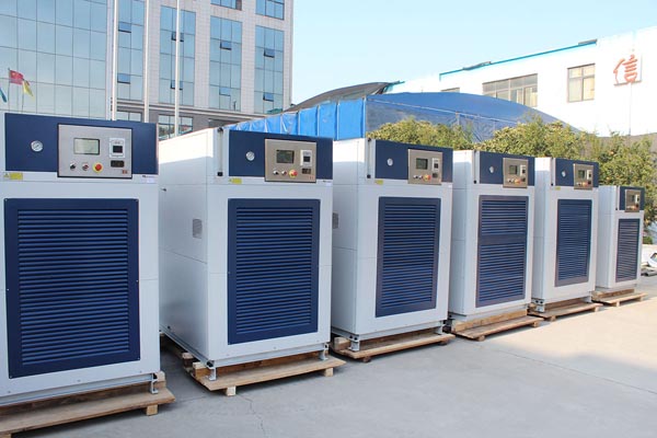 長(zhǎng)城科工貿(mào)制冷加熱循環(huán)器